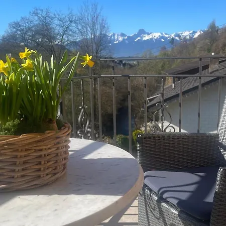 Holiday home Black Cockatoo Close To Bern And Thun *
