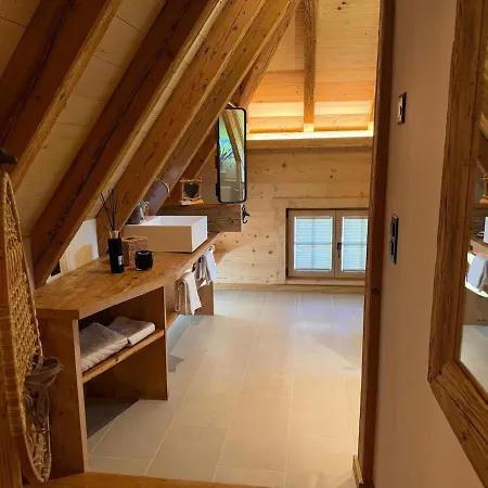 Holiday home Black Cockatoo Close To Bern And Thun Oberdiessbach