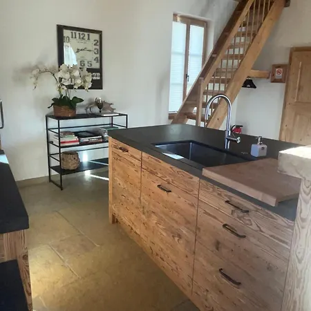 Holiday home Black Cockatoo Close To Bern And Thun *